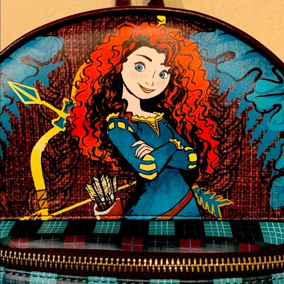 PIXAR DANIELLE NICOLE BRAVE Mini bag - Picture 1 of 3
